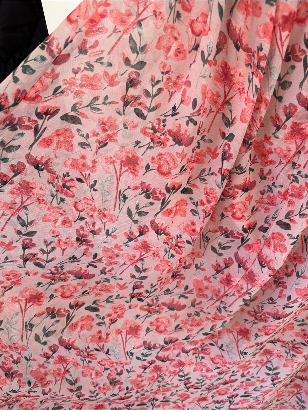 SHEIN Pink Floral Cutout V-Neck Maxi Dress - Picture 4 of 4